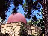 Palermo - Villa Sperlinga - La "Cuba" padiglioncino ottocentesco in stile neo-arabo-normanno, adesso bar molto chic