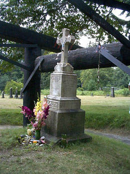 Chief Seattle's grave. Click to enlarge.