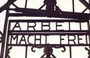 Arbeit macht frei: il lavoro rende liberi